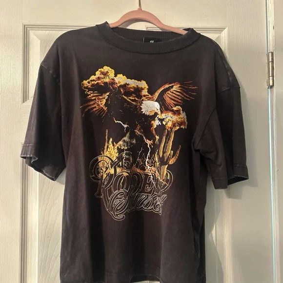 Men's Black Graphic T-Shirt - Picture 3 of 4